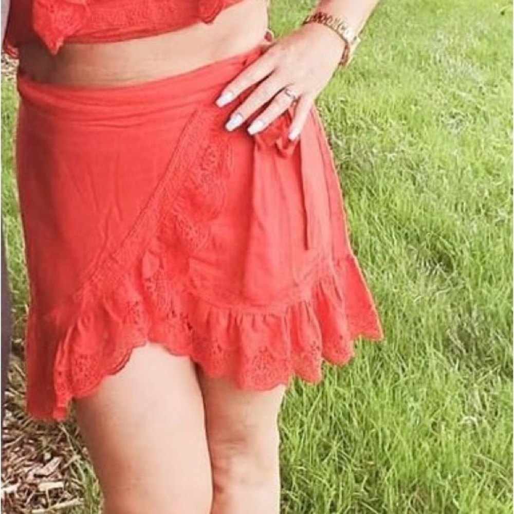 This red 2 piece is comfortable and sexy.